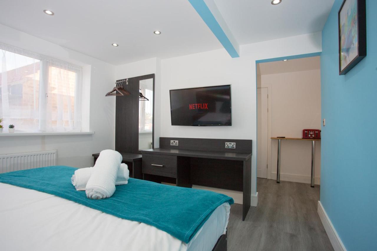 سلوف Legoland Heathrow Windsor Apartment Hotel المظهر الخارجي الصورة